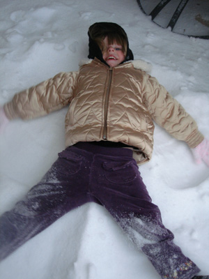snow-day-anna-angels-wp